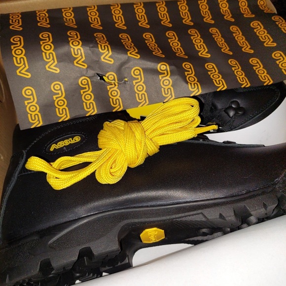 ASOLO - Picture 3 of 5